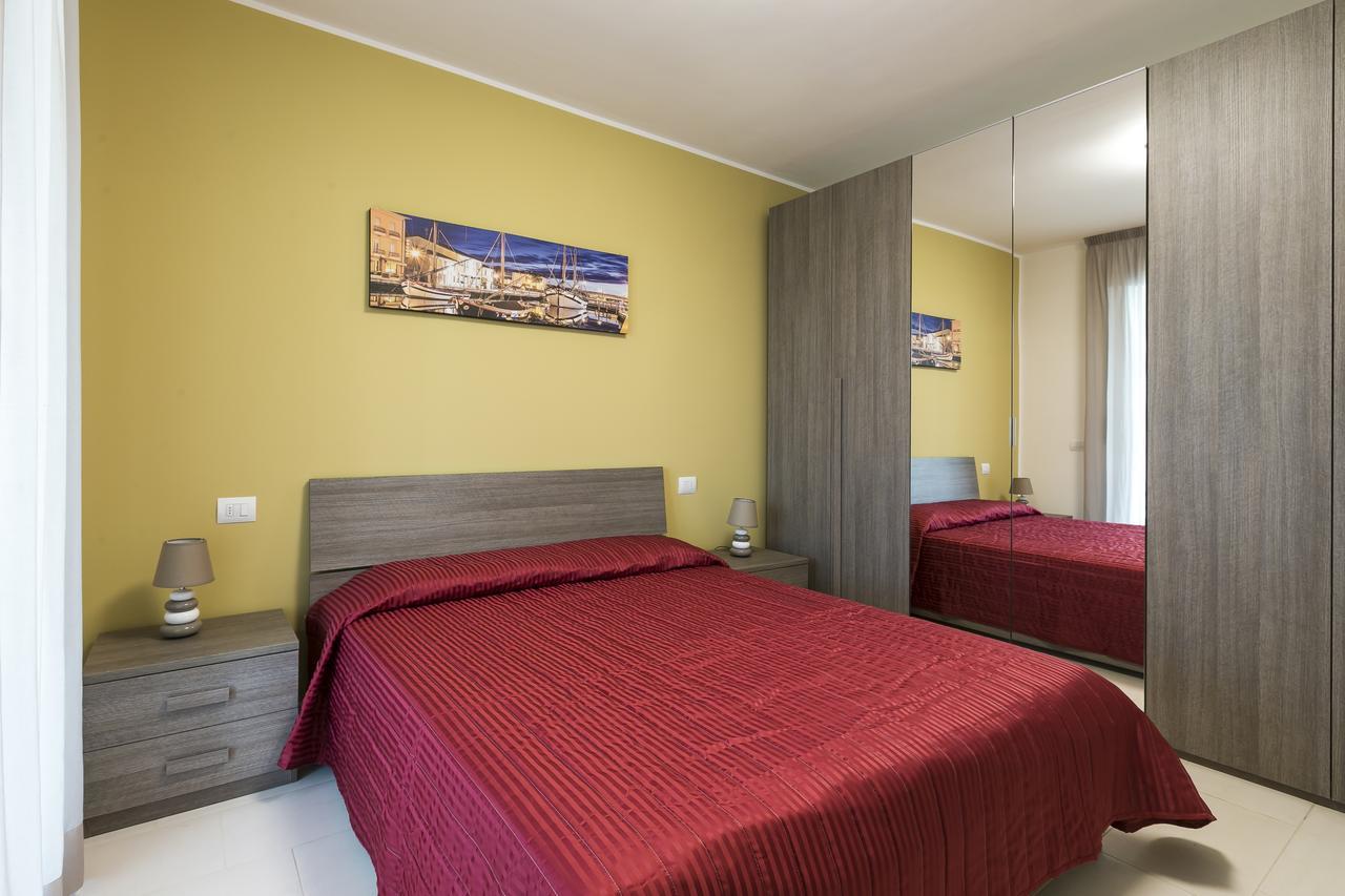 אפרטהוטל רימיני Residenza Riva Azzurra מראה חיצוני תמונה