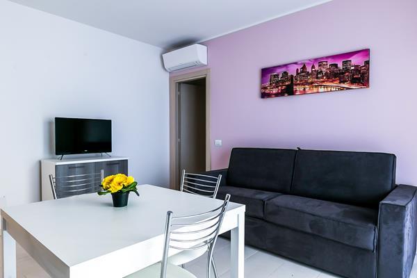 אפרטהוטל רימיני Residenza Riva Azzurra מראה חיצוני תמונה